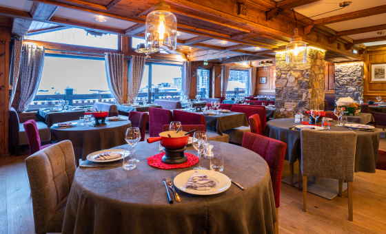 Restaurant le chalet - hôtel le campanues Tignes