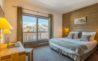 Hotel Carlina Chambre Supérieur 01