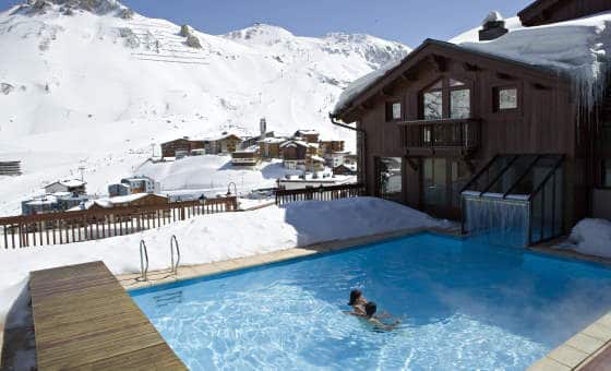 Piscine village montana tignes