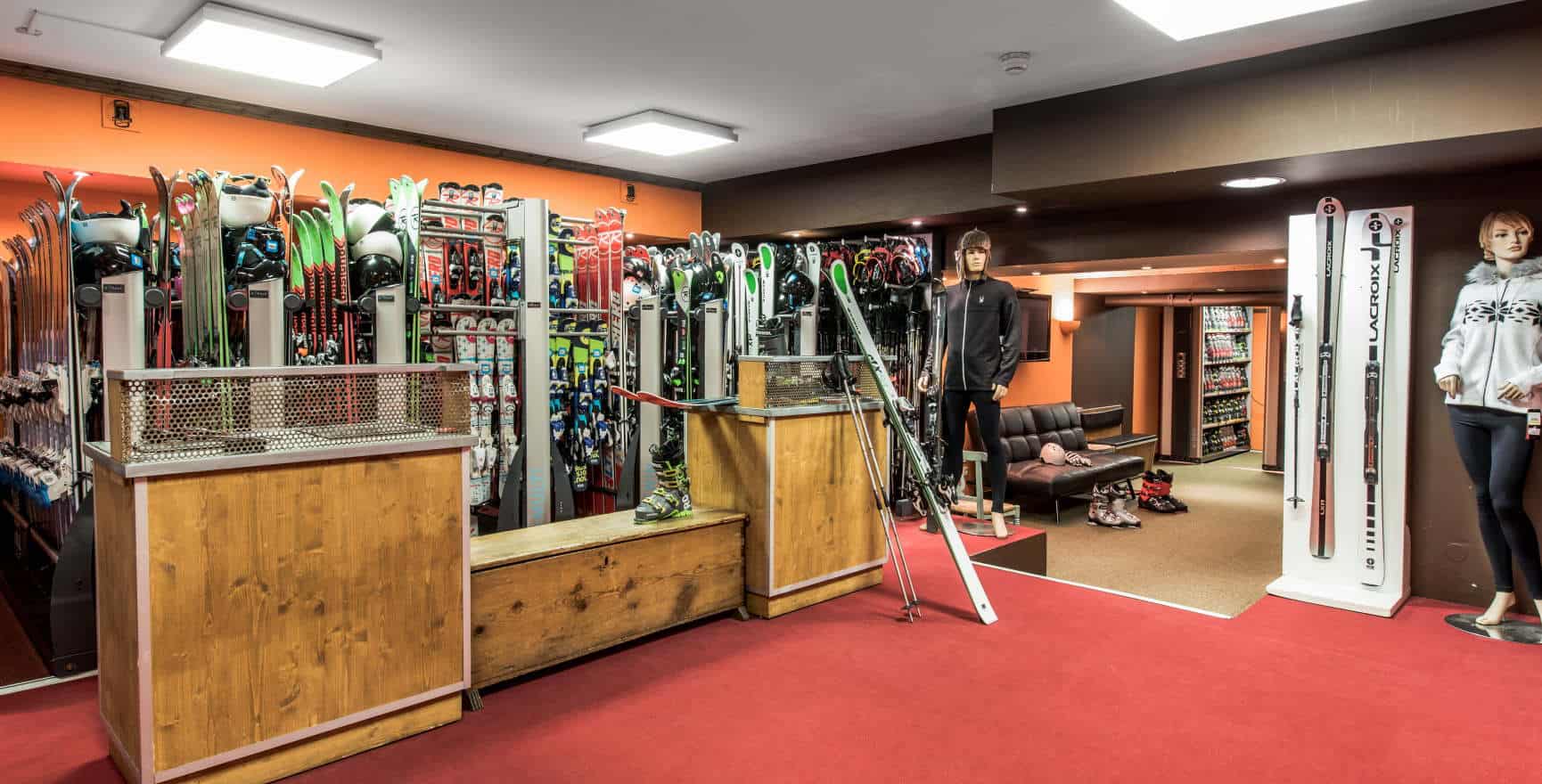 Village Montana - ski shop