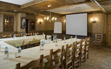 Village Montana - salle de seminaire Brevières