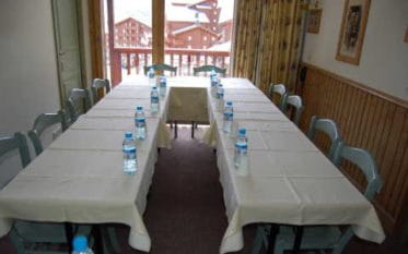 Village Montana - salle de seminaire Granier temp