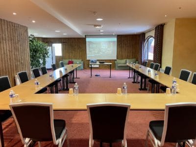 Village Montana - salle de seminaire le Lac
