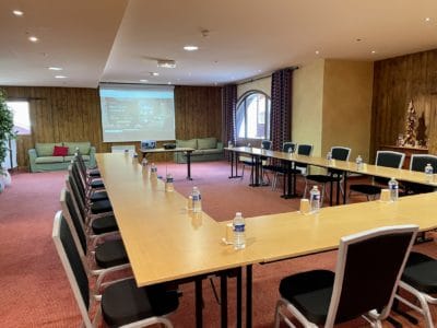 Village Montana - salle de seminaire le Lac
