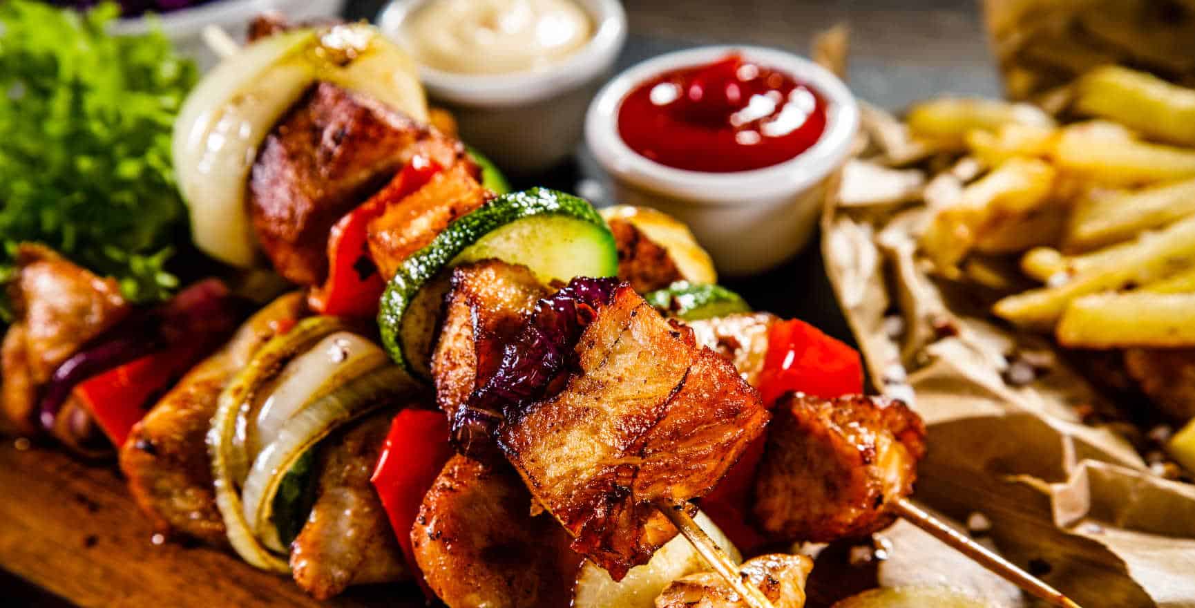 05 - Hôtel Village Montana - Restaurant La Place - brochette frite