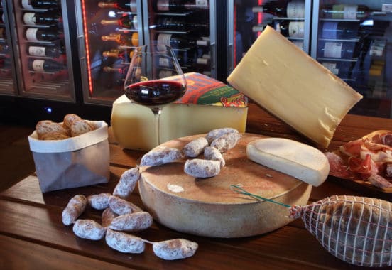 Hôtel Koh-I Nor - CAVE Restaurant 5