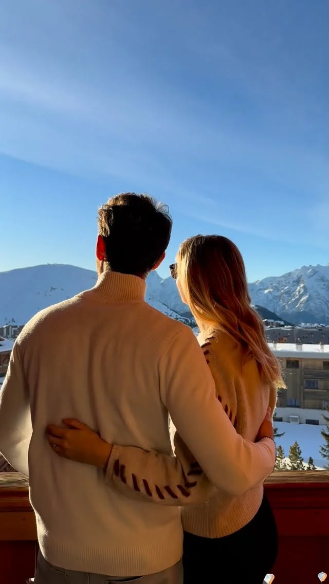 FINAL MOMENTS : il est temps de commencer à dire au revoir à cette merveilleuse saison hivernale ✨

Ce dimanche, une partie de nos hôtels ferment leurs portes :

• Carlina Belle-Plagne
• Chamois d'Or — Alpe d'Huez
• Les Campanules — Tignes
• VoulezVous — Tignes
• Taj-I Mah — Arc 2000

Merci d'avoir fait vibrer ces lieux à nos côtés cet hiver encore 🤍

---

FINAL MOMENTS: It’s time to start saying goodbye to this wonderful winter season ✨

This Sunday, some of our hotels are closing their doors:

• Carlina Belle-Plagne
• Chamois d'Or — Alpe d'Huez
• Les Campanules — Tignes
• VoulezVous — Tignes
• Taj-I Mah — Arc 2000

Thank you for bringing these places to life with us once again this winter 🤍

---

#EtincellesCollection #HotelLife #FrenchAlps