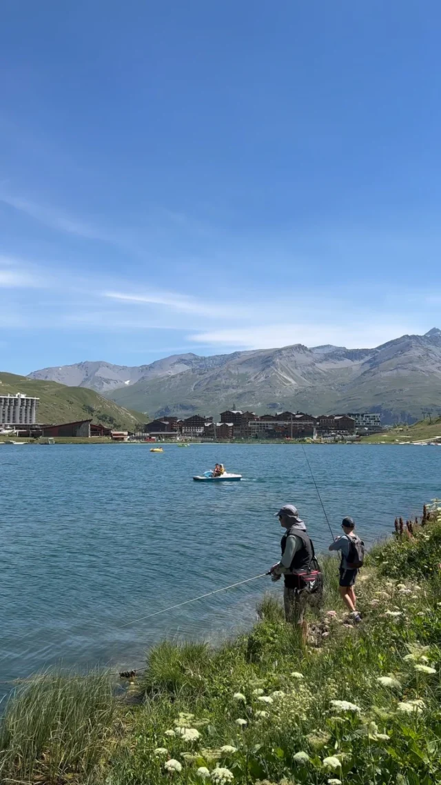 L’été à Tignes, c’est une autre façon de vivre la montagne ✨

Des sommets qui se reflètent dans le lac, des sentiers à explorer, un air pur qui invite à ralentir… Ici, chaque journée est une invitation à profiter de la nature, à son rythme.

Et si votre prochain souffle d’évasion commençait à Tignes ? 🌿

⸻

Summer in Tignes reveals a whole new side of the mountains ✨

Crystal-clear waters, breathtaking alpine landscapes, endless hiking trails, and fresh mountain air… Every moment invites you to slow down and reconnect with nature.

What if your next summer escape started in Tignes? 🌿

⸻

#Tignes #FrenchAlps #SummerInTheAlps #MountainEscape #EtincellesCollection